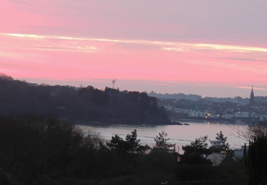 Les Terrasses Du Ris Bed and Breakfast Douarnenez Εξωτερικό φωτογραφία