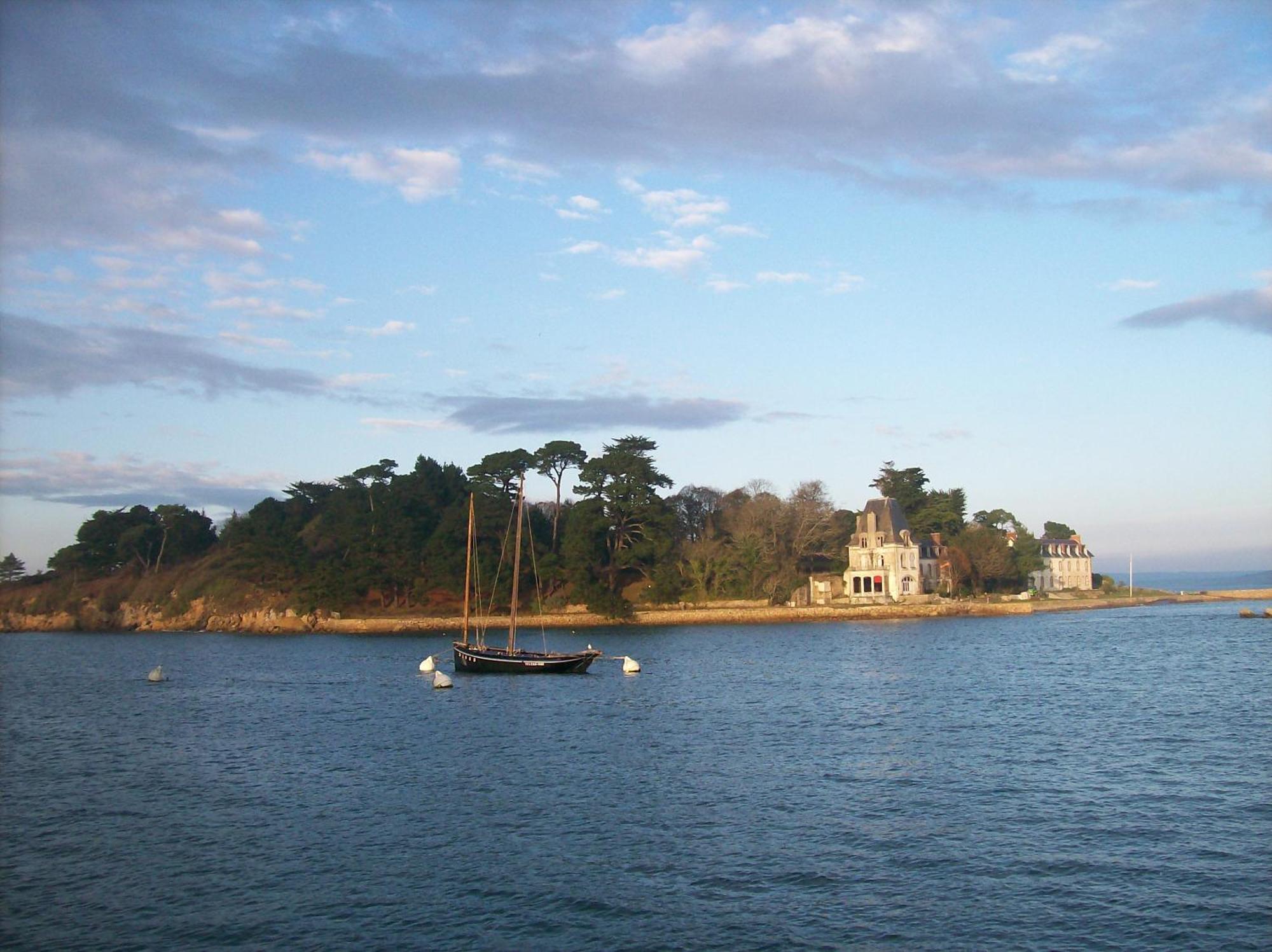 Les Terrasses Du Ris Bed and Breakfast Douarnenez Εξωτερικό φωτογραφία